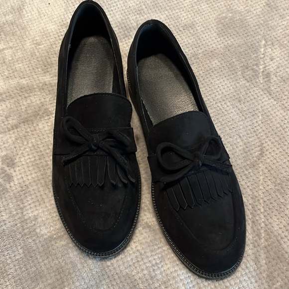 BLACK FAUX SUEDE TASSEL TIE LOAFTER NIB SIZE 7 - Picture 3 of 7